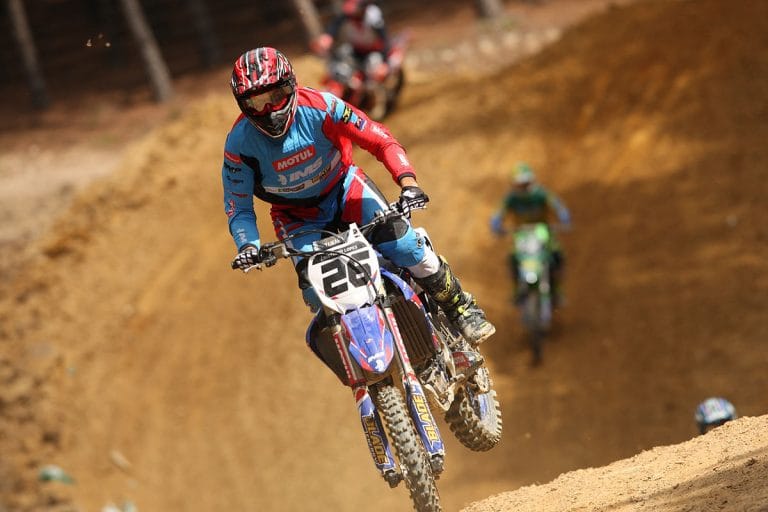Cristiano Lopes completa 30 anos de motocross e se prepara para a temporada