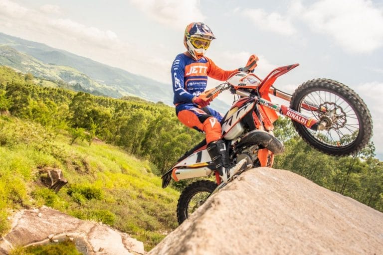 Rigor Rico defende o Brasil no Latino Americano de Hard Enduro
