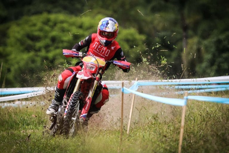 Honda Racing inicia Brasileiro de Enduro FIM com vitórias