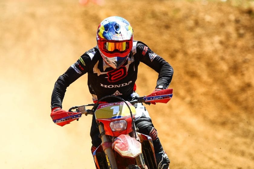 Honda Racing inicia Brasileiro de Enduro FIM com vit&oacute;rias