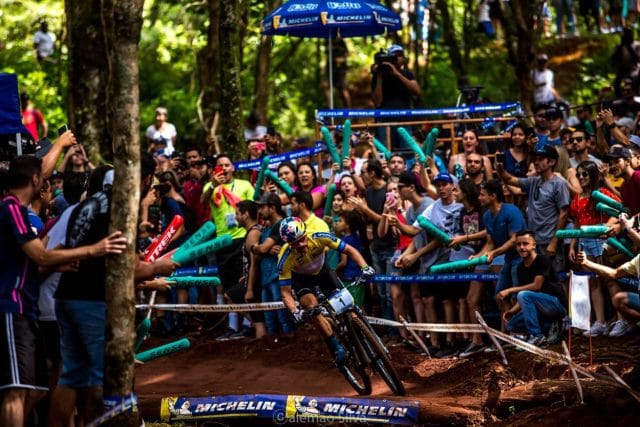 CIMTB: Henrique Avancini e Raíza Goulão são os campeões da etapa de Araxá MG