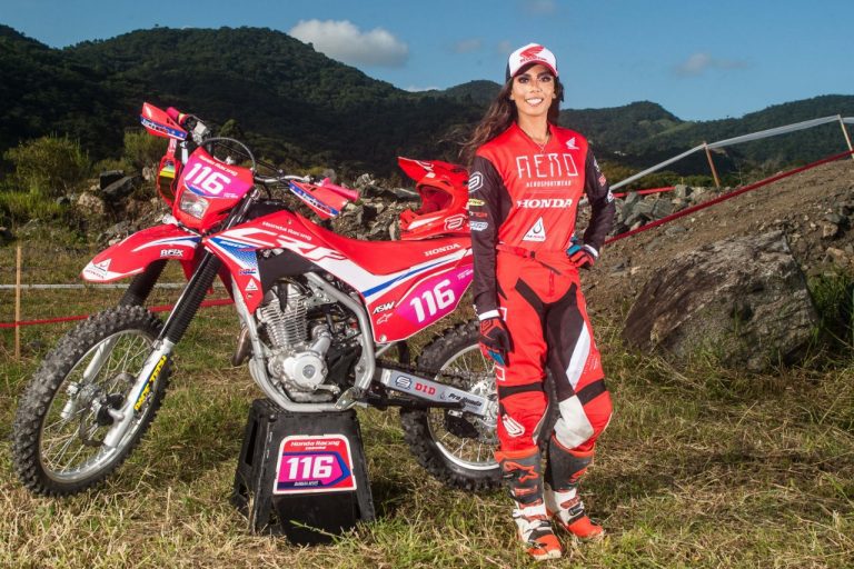 Honda Racing fatura todas as categorias de competições de moto no Guidão de Ouro 2020