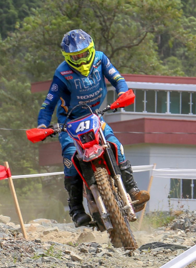 Etapa de abertura do Brasileiro de Enduro FIM &eacute; marcada por grandes disputas