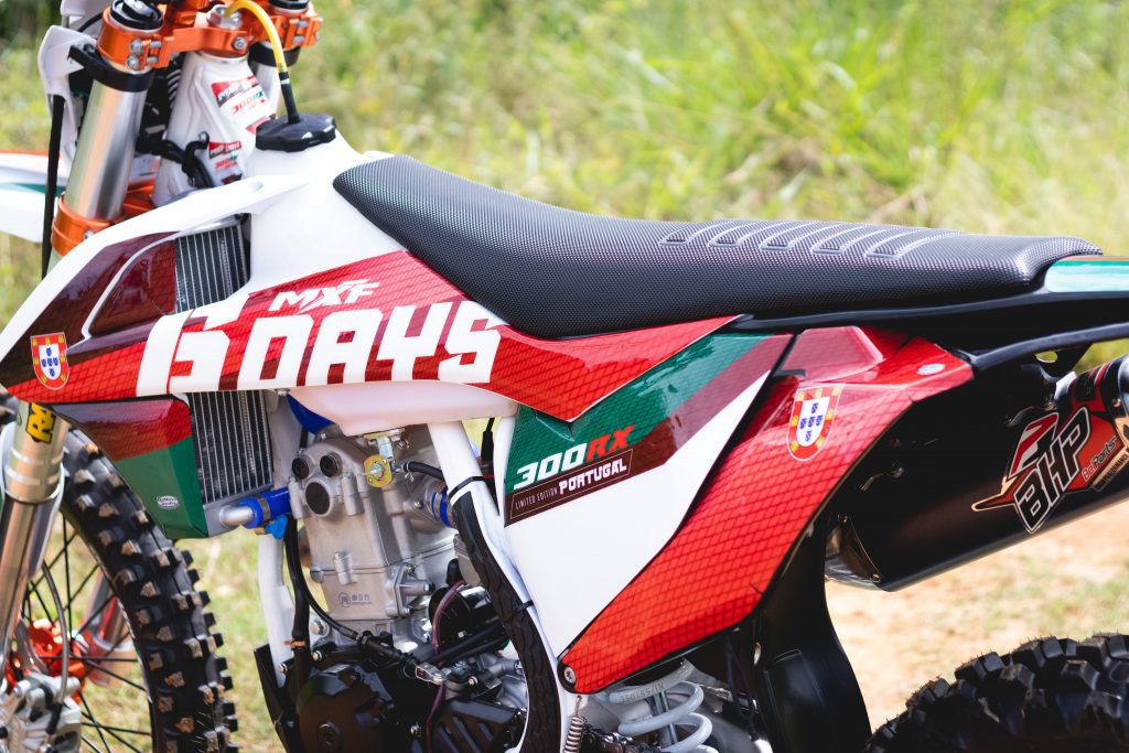 MXF Motors apresenta edi&ccedil;&atilde;o especial ‘Six Days’ da 300RX