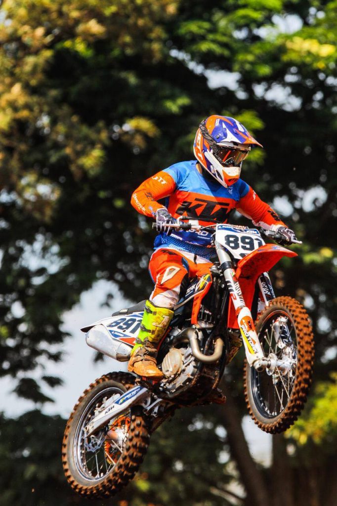 Gustavo Pessoa come&ccedil;a a temporada vencendo pela KTM Brasil, batemos um papo com o piloto para contar mais sobre a nova fase!