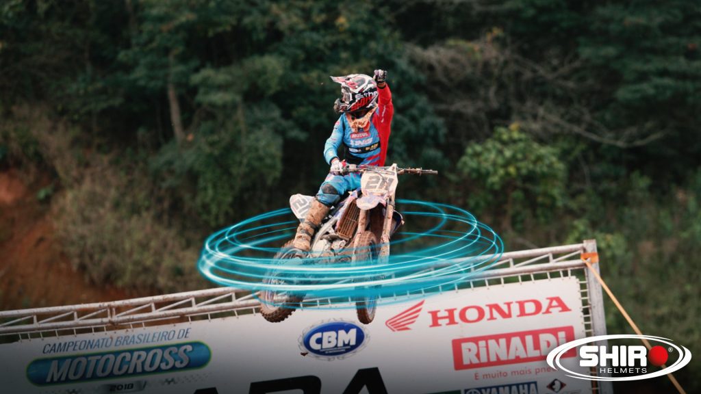 Conhe&ccedil;a os capacetes MX 917 da espanhola SHIRO Capacetes