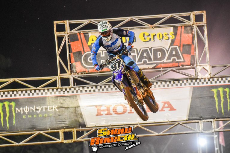 Arena Cross apresenta seu novo calendário 2020