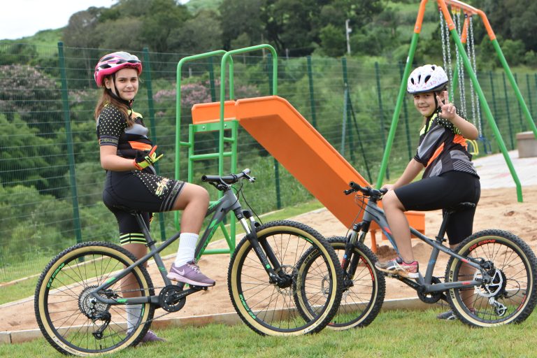 Test Ride Sense Grom Rider’s | Show Radical