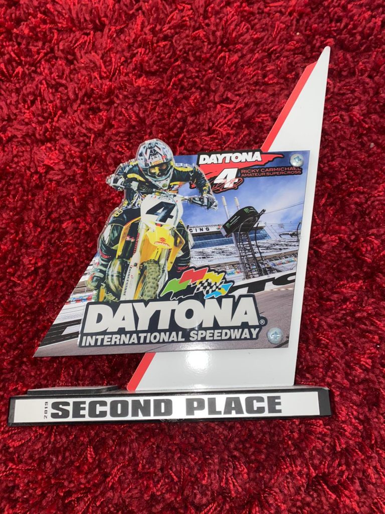 Mateus Oliveira, mais um jovem Brasileiro acelerando em pistas Norte Americanas