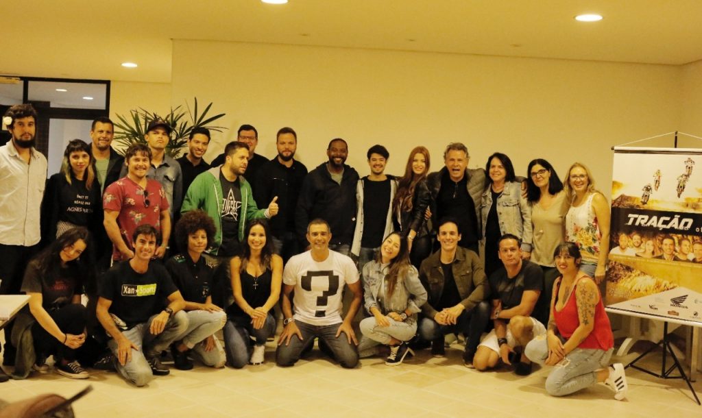 Nessa quarta-feira Live com o diretor do Filme TRA&Ccedil;&Atilde;O, onde o assunto &eacute; competi&ccedil;&atilde;o de motos!