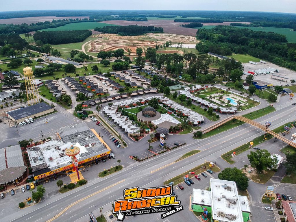 Conhe&ccedil;a tudo do South of the Border MX Training Facility