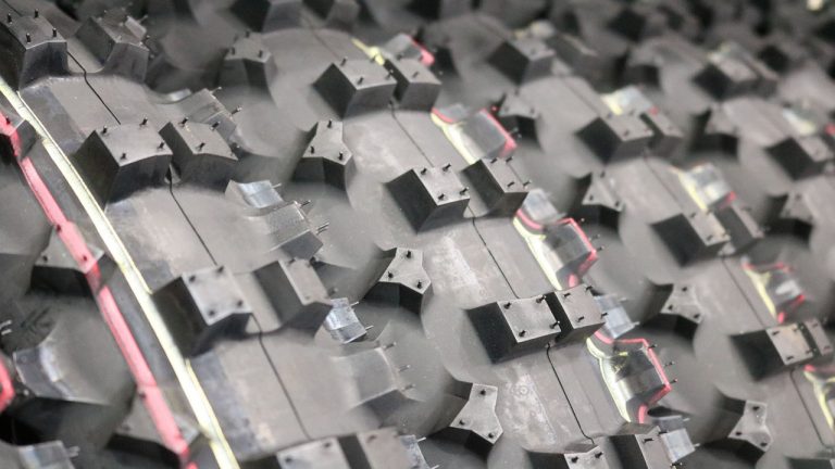 Jarva Racing apresenta com exclusividade a nova linha dos pneus Mitas TerraForce-MX.