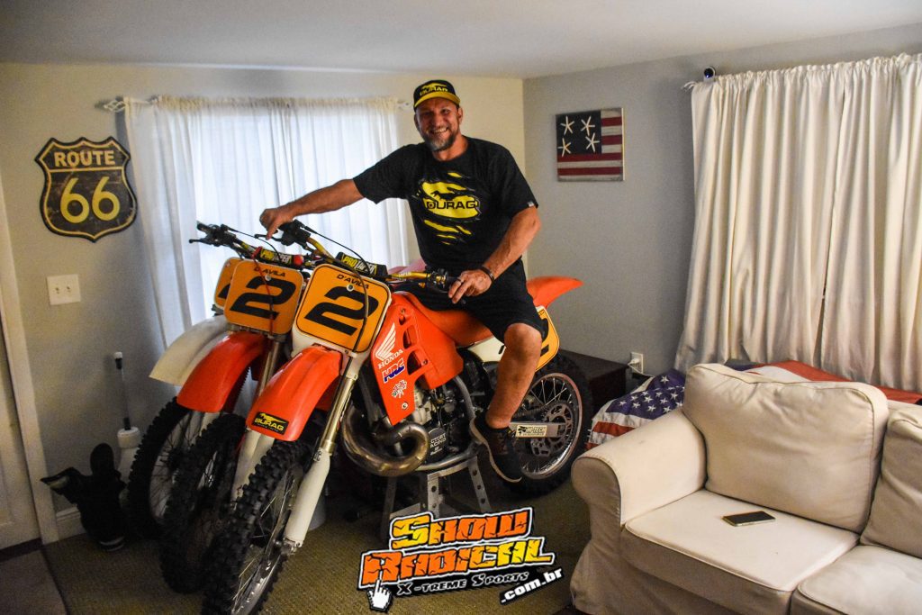 Uma sala como voc&ecirc; nunca viu, M&aacute;rcio D’avila abre as portas de sua casa nos EUA para o Show Radical