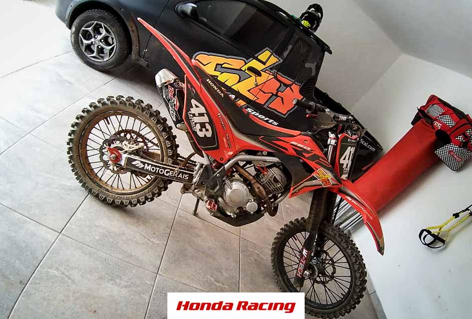CRF Brasil | Conhe&ccedil;a a 250F do site Show Radical | Honda Racing