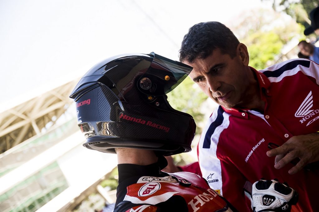 Homenagem dia dos pais Honda Racing Brasil