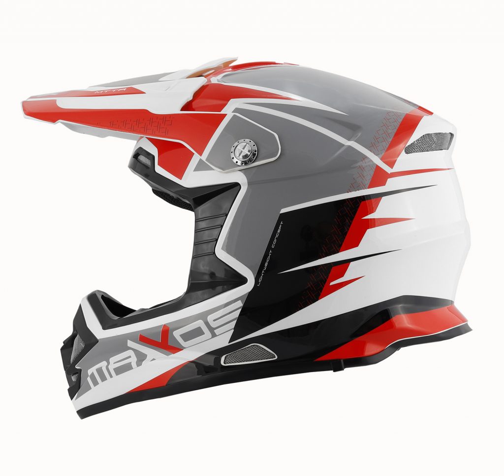 Mattos Racing lan&ccedil;a seu novo capacete MTTR