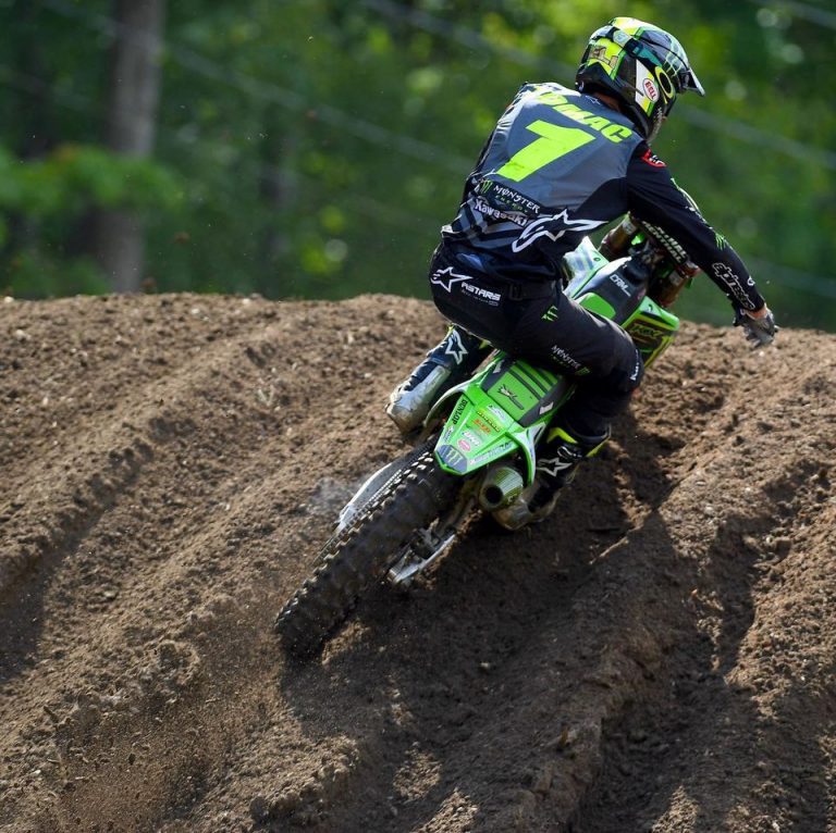 AMA Motocross: Eli Tomac e Jeremy Martin vencem em Ironman