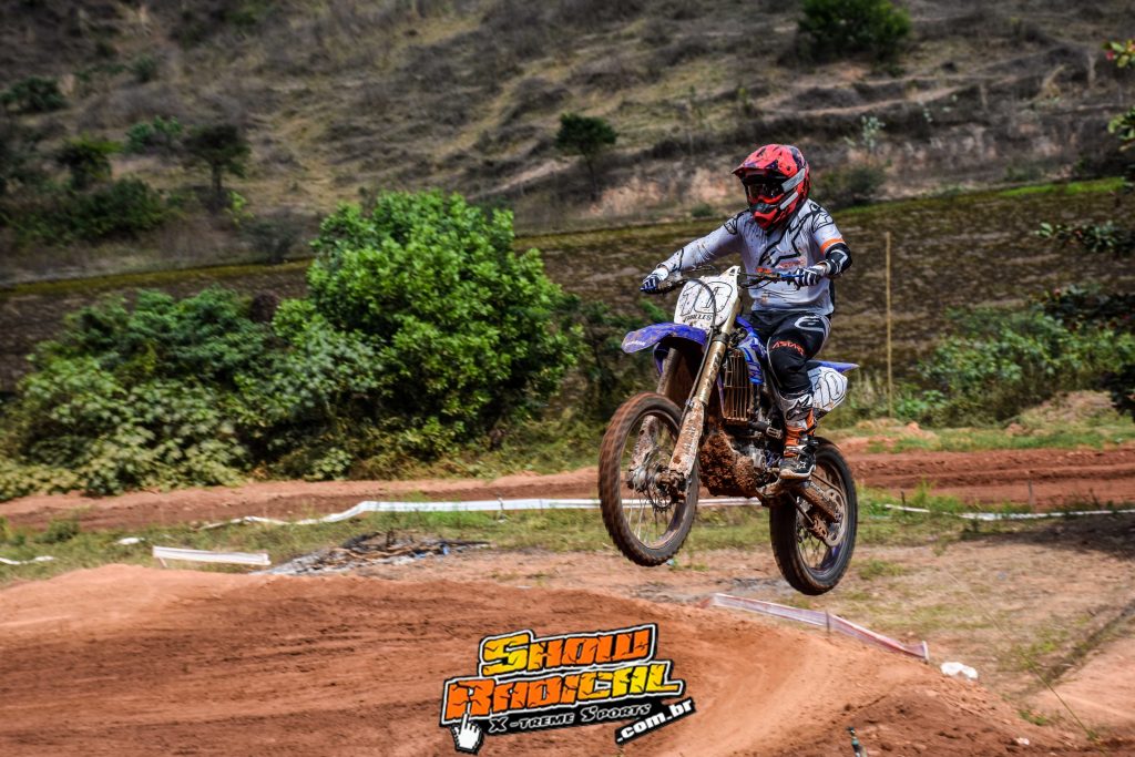 Curso de pilotagem Leandro Silva #14 na GV Racing Park