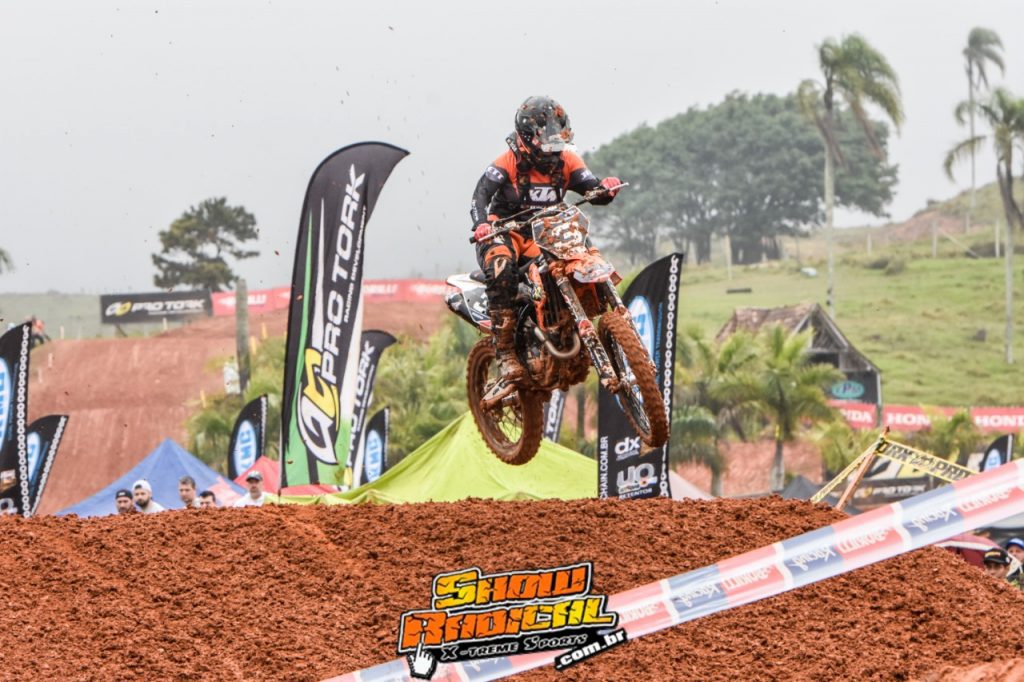 Resultados de domingo na 1&ordf; etapa do Brasileiro de Motocross 2020