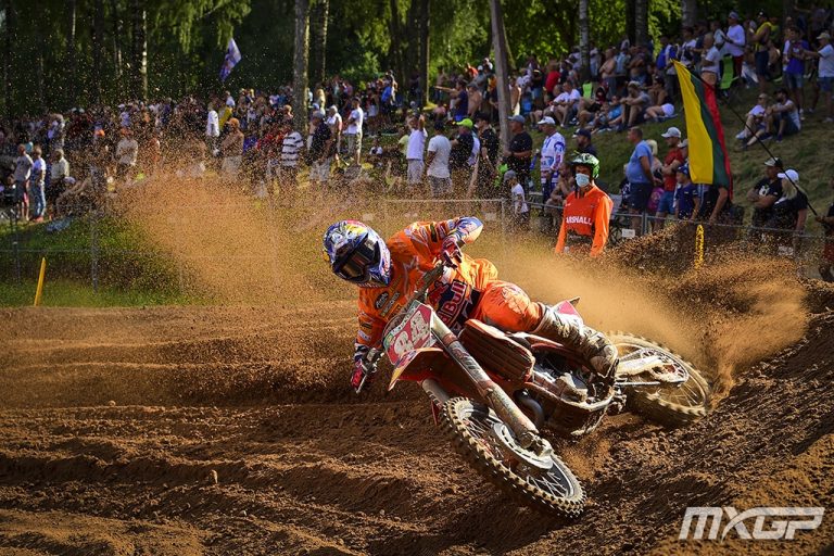 6ª etapa Mundial de Motocross, Herlings dispara na frente
