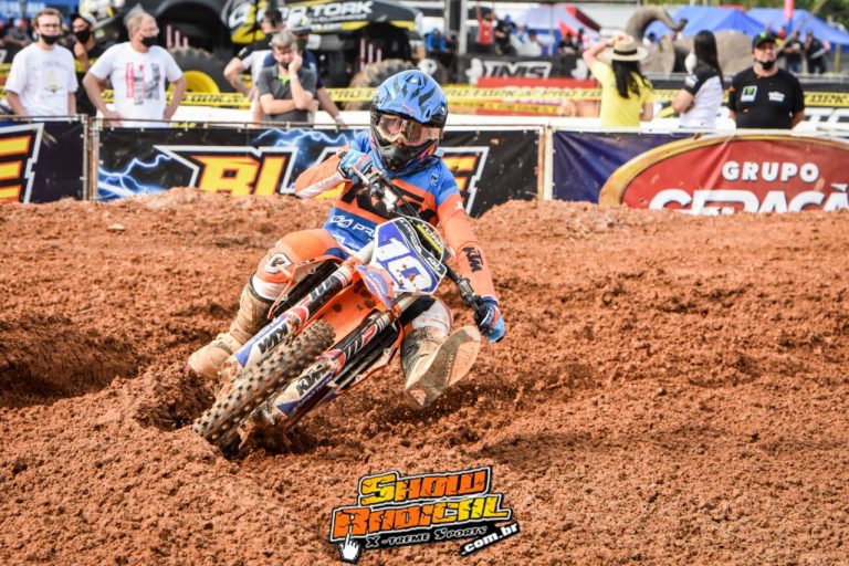 KTM estréia no Campeonato Brasileiro de Motocross com vitórias