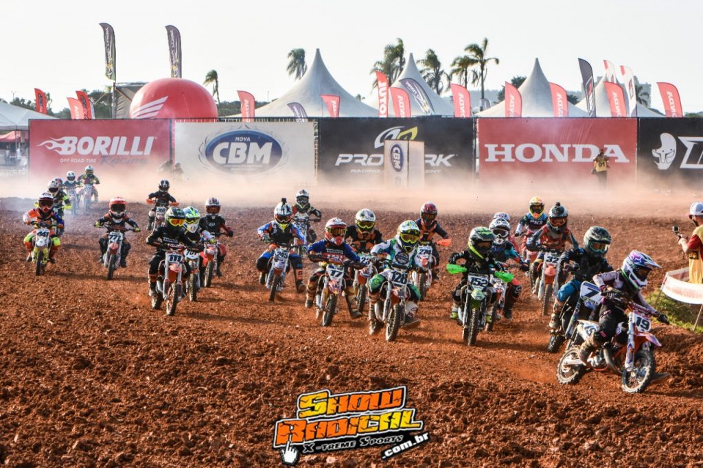 Disputas entre jovens pilotos d&atilde;o o tom no Campeonato Brasileiro de Motocross
