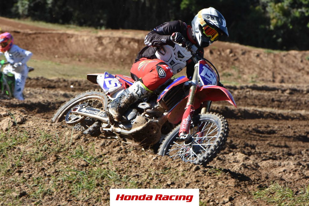 Destaque Amador Honda Racing| Raul Mendon&ccedil;a #156 piloto MotoGerais