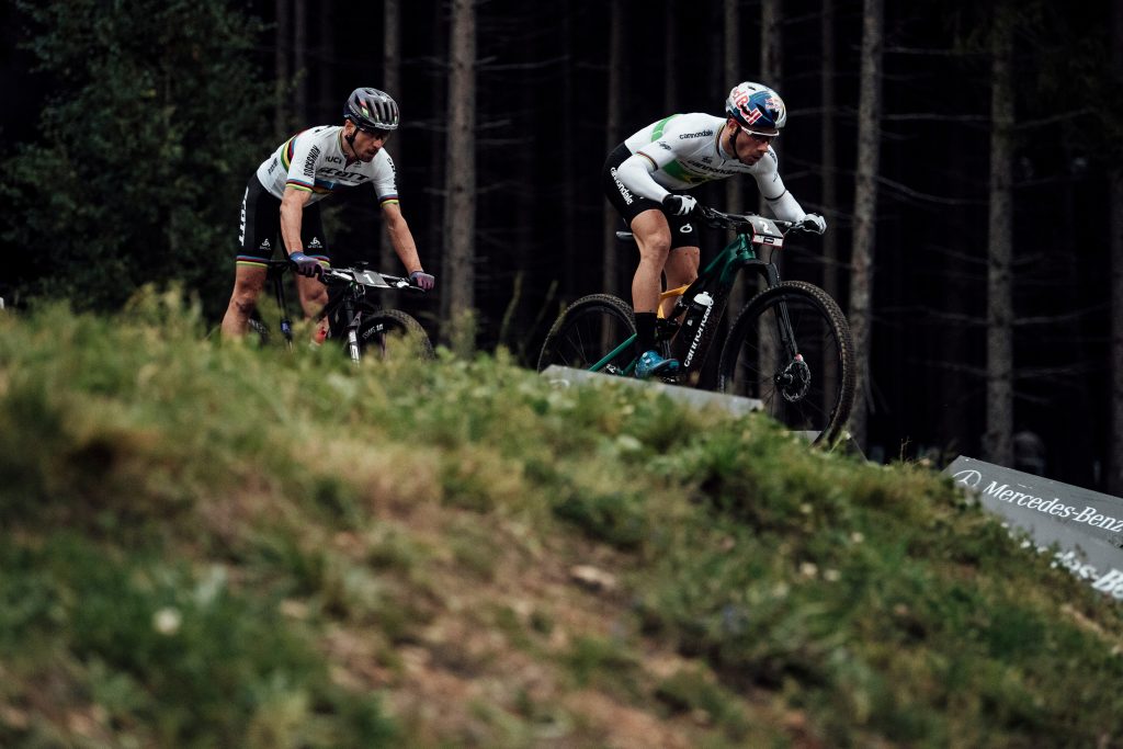 Hist&oacute;rico! Avancini vence prova na Copa do Mundo de MTB