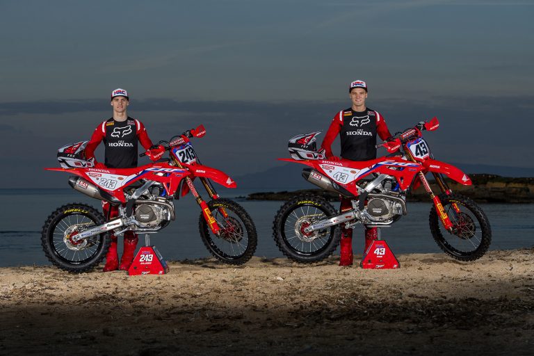 Team HRC renova contrato com Tim Gajser e Mitchell Evans