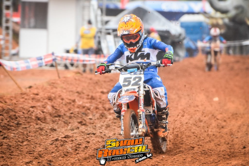 Gabriel Andrigo venceu pela 2&ordf; vez e lidera na cat MX2JR em fim de semana intenso na 2&ordf; etapa do Brasileiro de Motocross