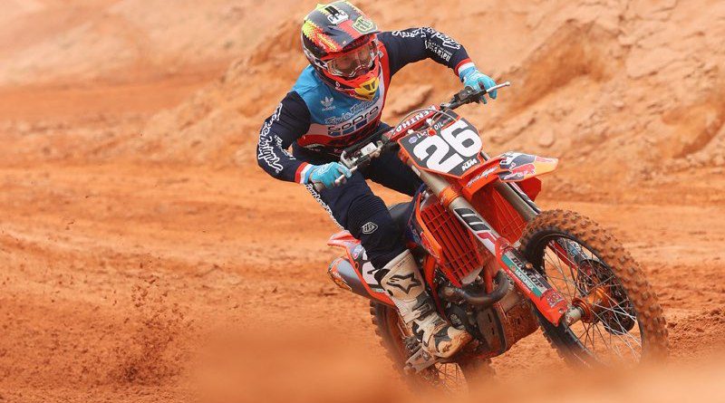 Dr Thiago Martins: tratamento de fratura de  clav&iacute;cula