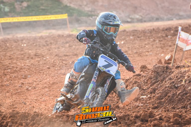 Zion Berchtold lidera a 50cc no Brasileiro de Motocross