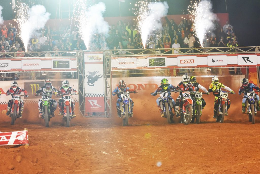 Caraguatatuba recebe as emo&ccedil;&otilde;es do Arena Cross Brasil no in&iacute;cio de dezembro