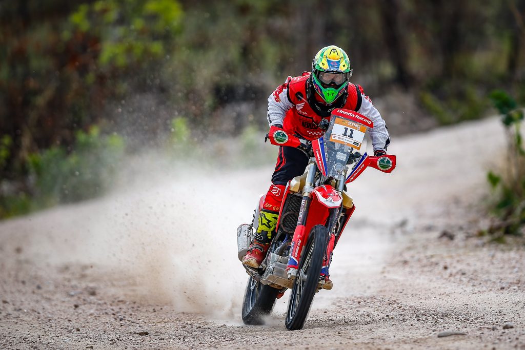 Honda Racing: Tunico Maciel vence quarta etapa do Sert&otilde;es 2020 nas motos