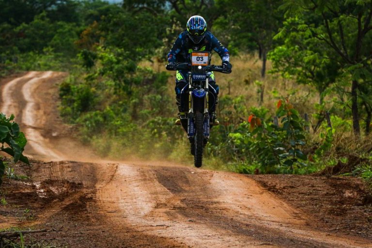 Yamaha Racing: Ricardo Martins vence e assume liderança no Sertões 2020