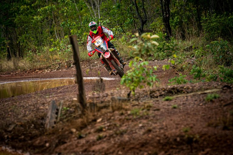 Honda Racing: Tunico Maciel é o mais rápido das motos na quinta etapa do Sertões 2020