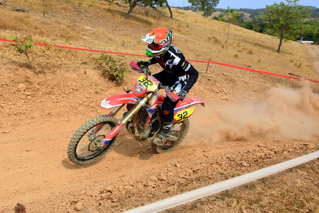 Honda Racing vence principais categorias do Brasileiro de Enduro em Rio Negrinho (SC)