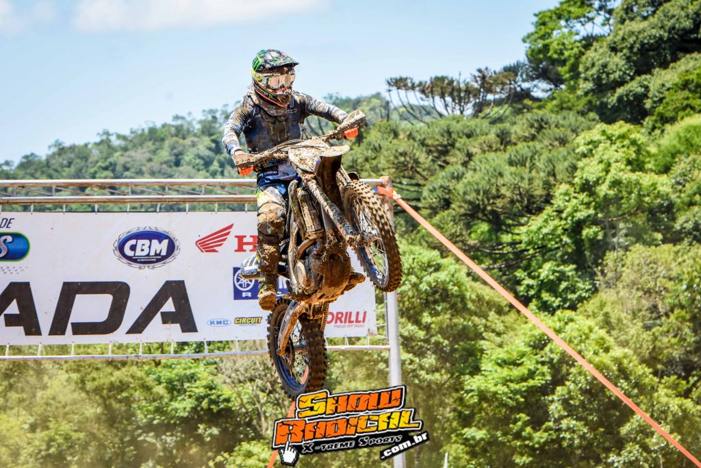 Yamaha vence em Apia&iacute;-SP e assume a lideran&ccedil;a do Brasileiro de Motocross 2020