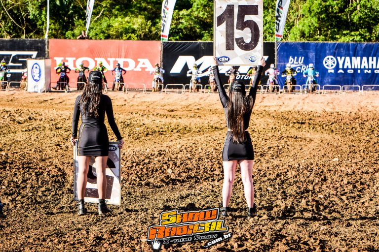 Resultados do sábado no Brasileiro de Motocross | Apiaí-SP