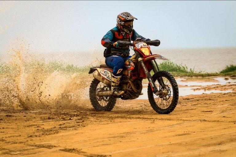 Emerson Loth é pentacampeão Brasileiro de Enduro de Regularidade