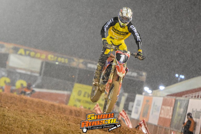 Lucas Dunka é bicampeão da categoria AX2 no Arena Cross