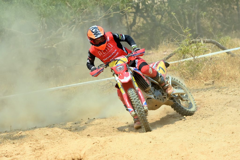 Honda Racing busca t&iacute;tulos nas principais categorias do Brasileiro de Enduro