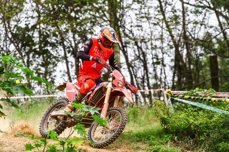 Honda Racing busca títulos nas principais categorias do Brasileiro de Enduro