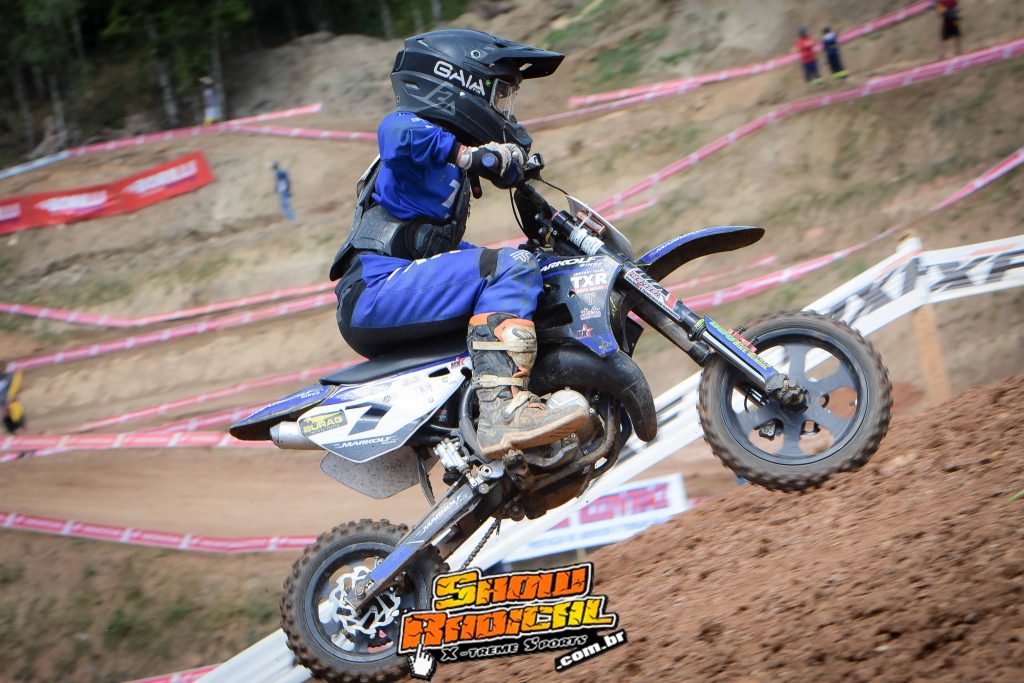 Zion Berchtold &eacute; o novo campe&atilde;o Brasileiro de Motocross da 50cc