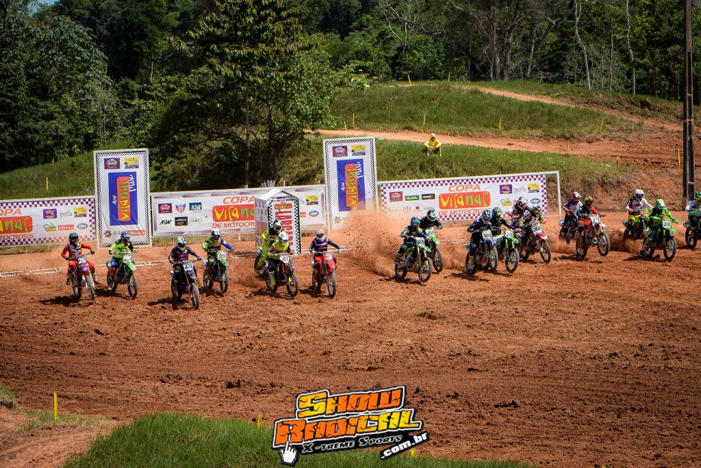 Primeiro dia da 5&ordf; edi&ccedil;&atilde;o da Copa VitaNat de Motocross