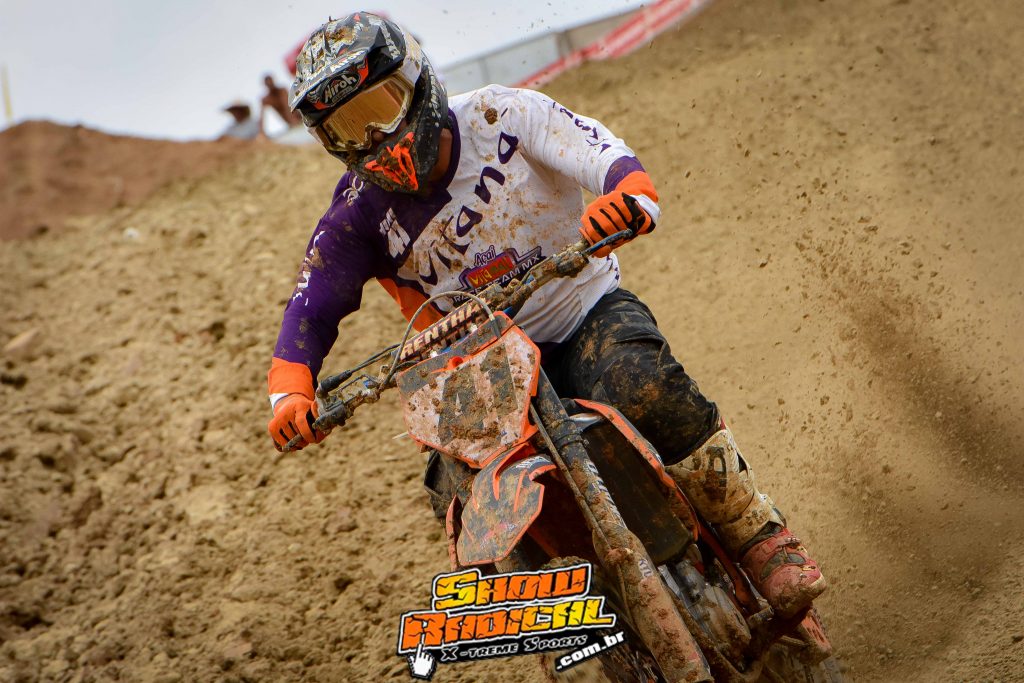 Equipe A&ccedil;a&iacute; Vita Nat conquista excelentes resultados nas etapas finais do BRMX