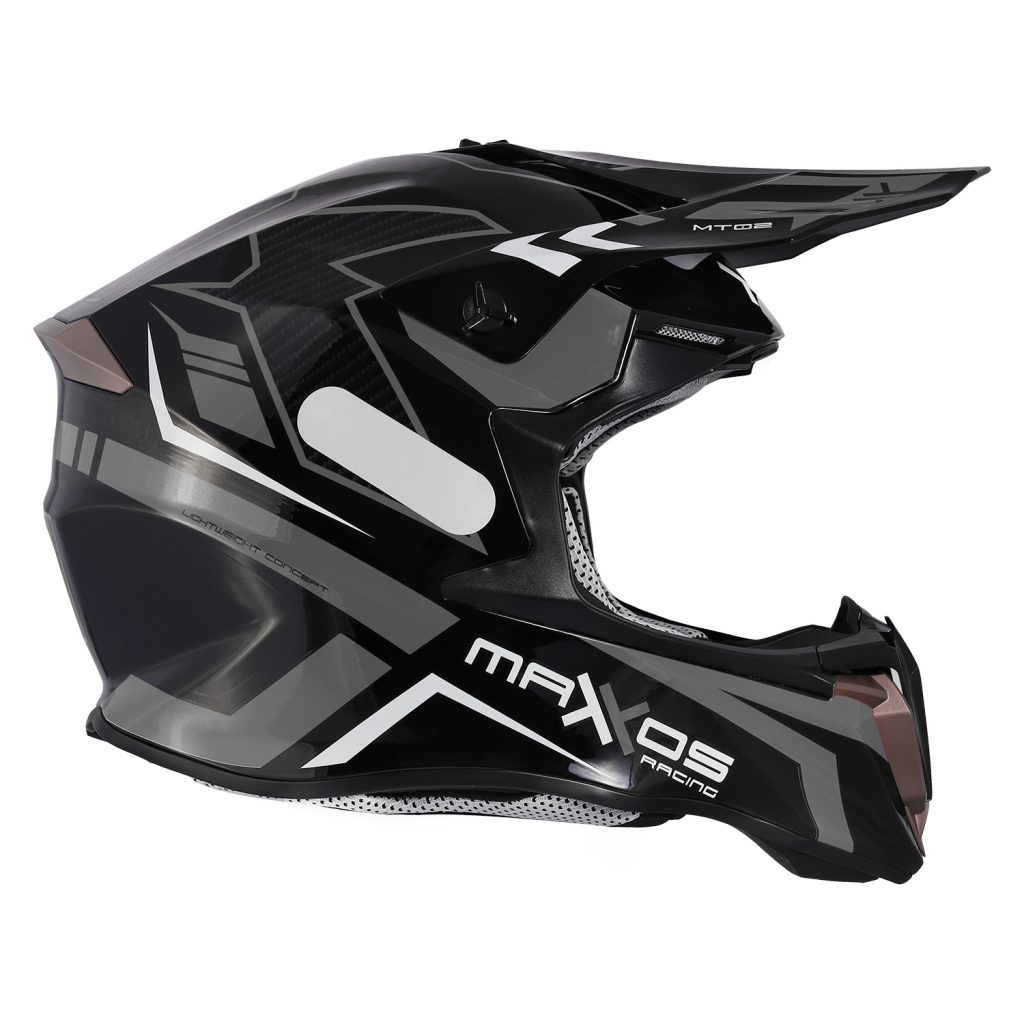 Mattos Racing lan&ccedil;a novo capacete COMBAT