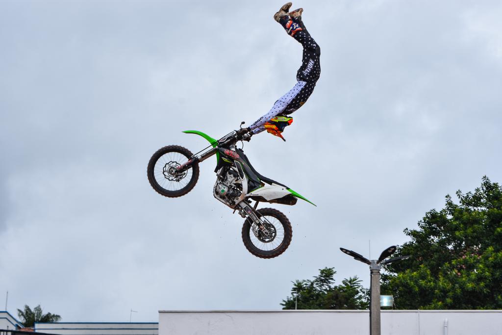 Kawasaki fecha pela primeira vez cota master de patroc&iacute;nio da maior competi&ccedil;&atilde;o de FMX do Brasil