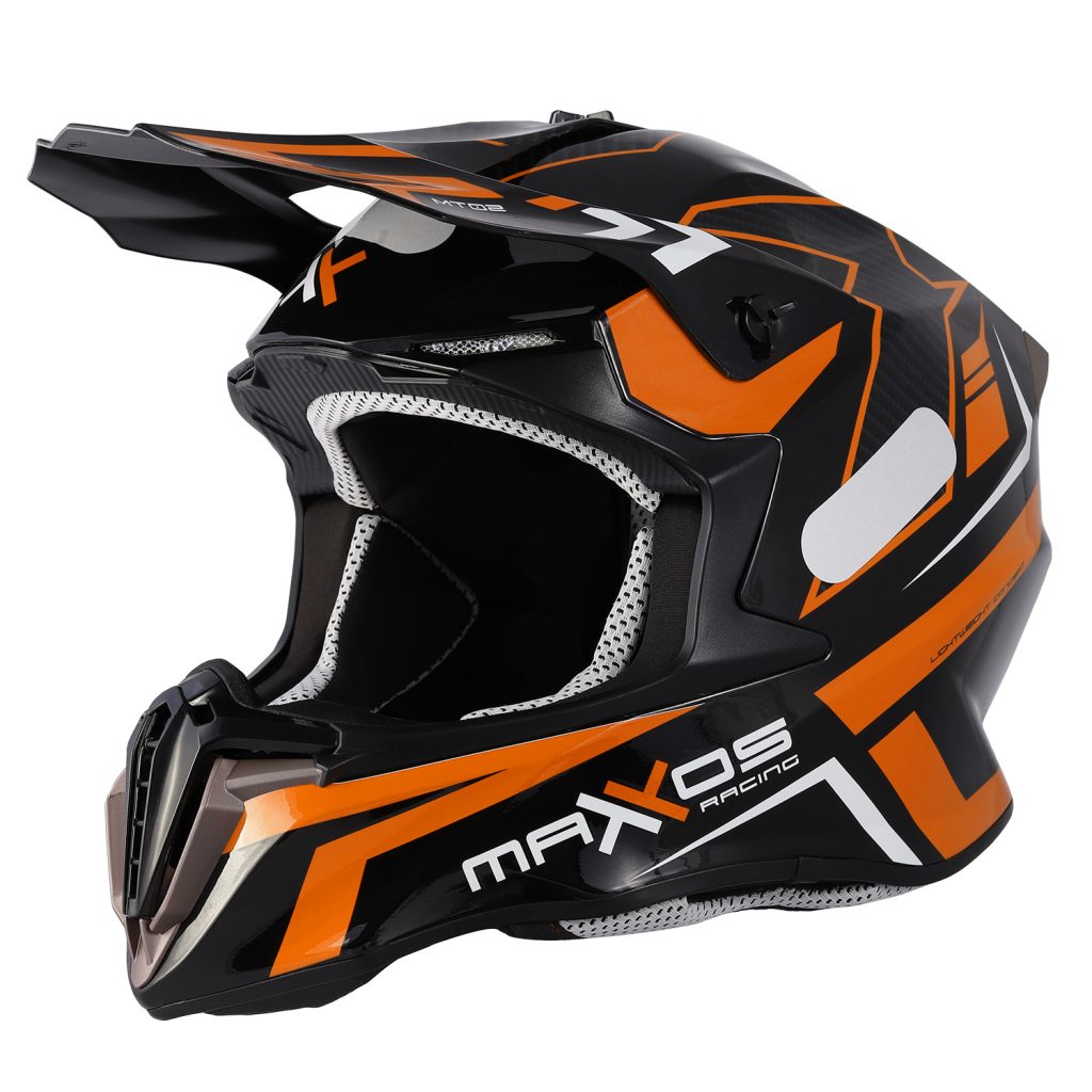 Mattos Racing lan&ccedil;a novo capacete COMBAT