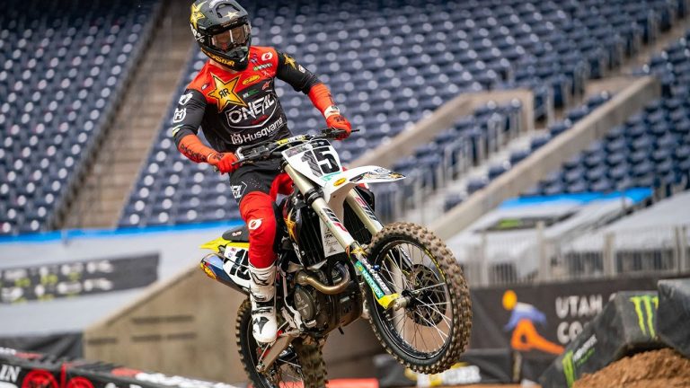 Assista ao primeiro dia de treinos no AMA Supercross 2021